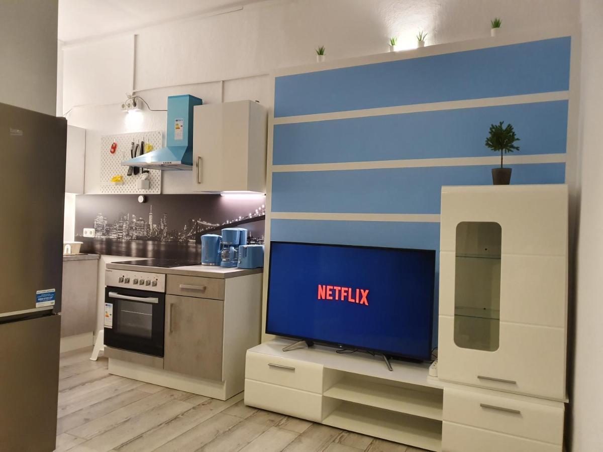 Central Lichtenberger For 6 People Lejlighed Berlin